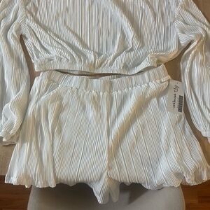 12th Tribe Cream Pleated Set
